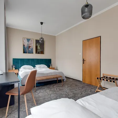 Andante 3* Praga