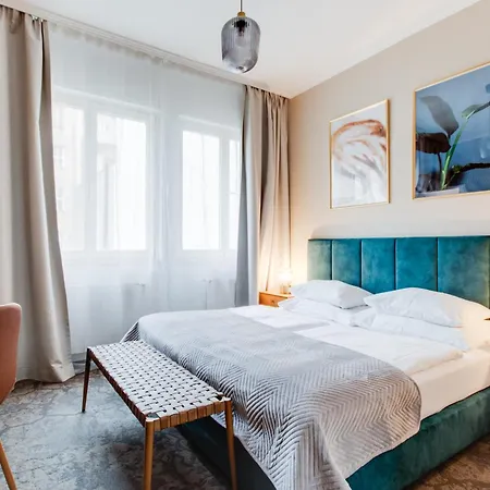 Andante Prague