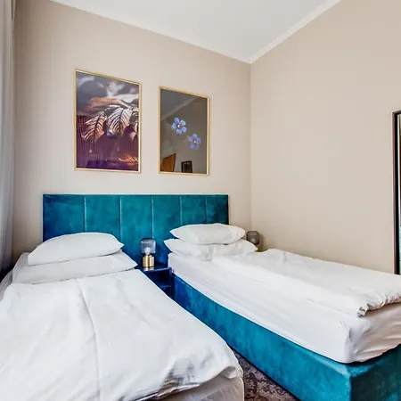 Andante 3* Prague