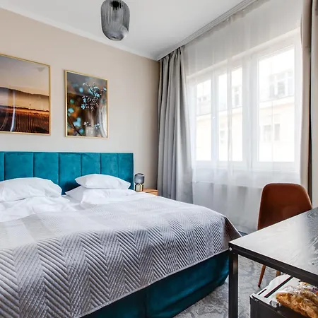 Andante 3* Prague