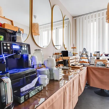 Andante Hotel